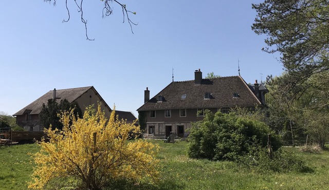Maison Bressanne : Calme, Nature, Randonnées, Tourisme Entre Bourgogne et Jura
