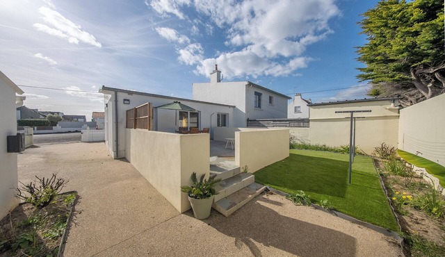 Maison bord de mer avec jardin clos et calme