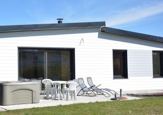 Maison bord de mer avec jacuzzi