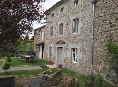 Maison charmante à Cubelles avec vue sur la montagne