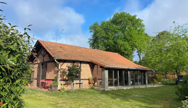 Maison Clôturée, Plages, Lacs, Océan et Jacuzzi. Animaux de Compagnie Acceptés
