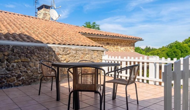 Maison conviviale avec jardin à Saint-Alban-d'Ay - 65 m²