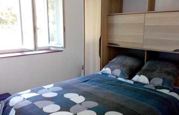 Maison de 2 chambres avec jardin clos et wifi a Chevannes
