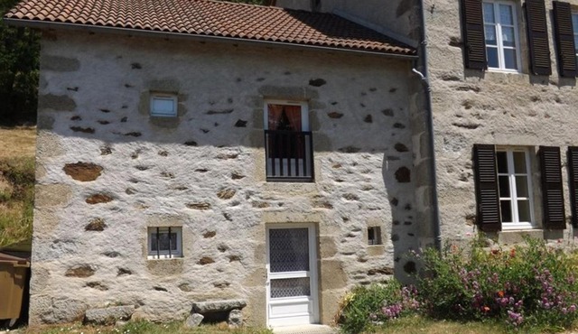 Maison de caractère 2 chambres, jardin, animaux acceptés - FR-1-742-353