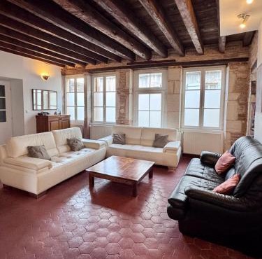 Maison de caractère au cœur du village