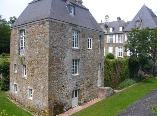 Maison du Chapelain : Charme en Suisse Normande, Animaux acceptés - FR-1-497-54