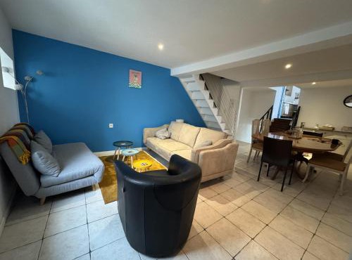 Maison familiale au calme, proche du centre
