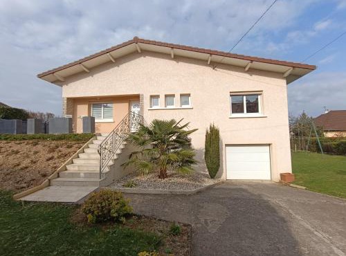 Maison grande terrasse Poligny