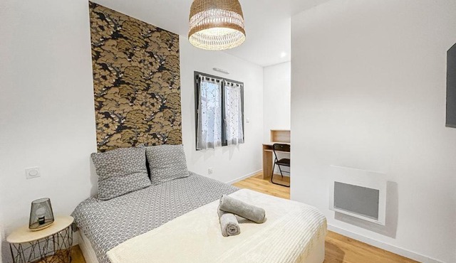 Maison moderne T5 · 4 ch sdb privatives · Terrasse