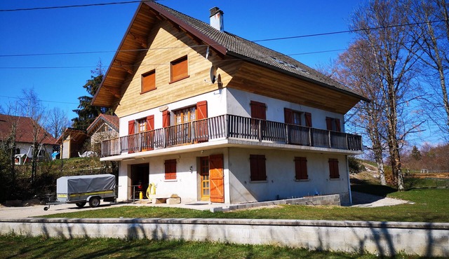 Maison Neige Près des Cascades du Hérisson . Animaux de Compagnie non Acceptés