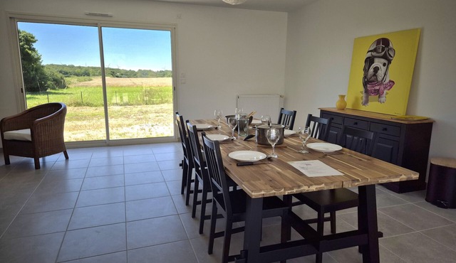Maraires lodge at Mésanger