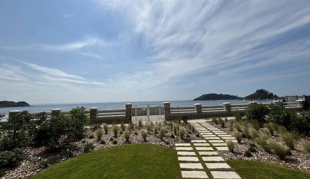 Milliau T2 piscine et vue mer