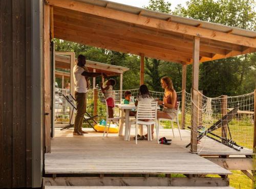 Mobil-home Prestige avec Terrasse pour 4 personnes - API-1-52-1050