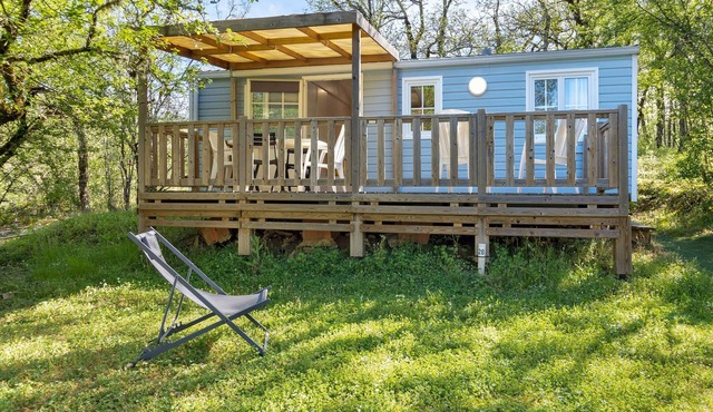 Mobile Home "Calvi": Holidays in Dordogne, Shared Pool & Mini-Farm near Sarlat