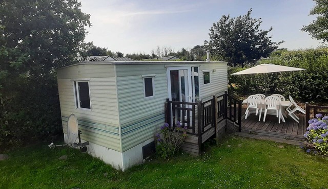 Mobile Home for Rent Near the Ocean