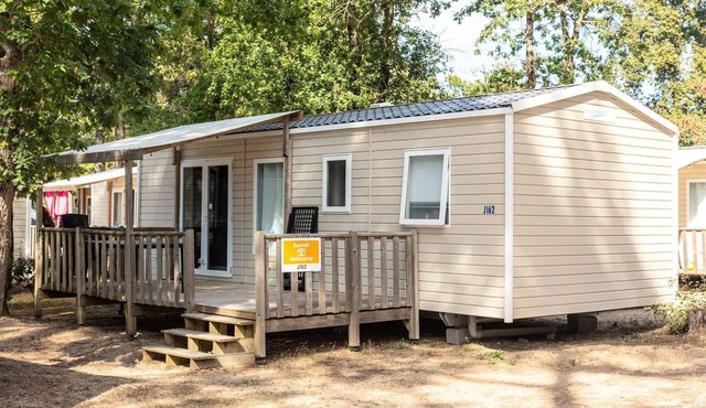 Mobile Home | Comfort | 2 Bedrooms | 4–6 people | Raised Deck