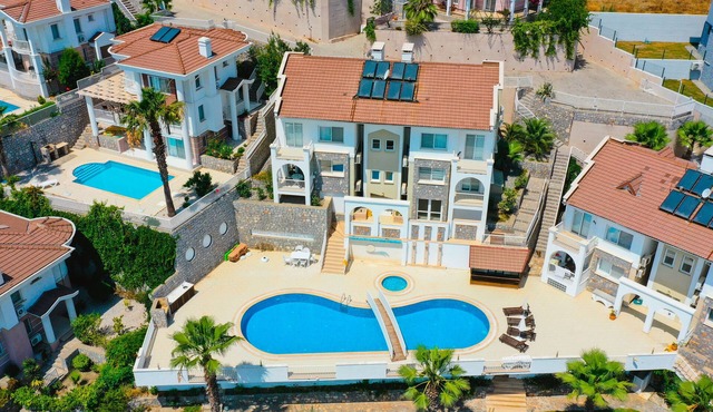 Modern 2 bed apartment walkable to the beach resort of Sarigerme in Sarigerme