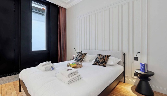 Modern apartment - 2P - Parc Monceau