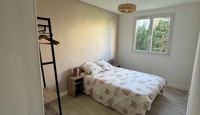 Newly renovated apartment, small D'offert