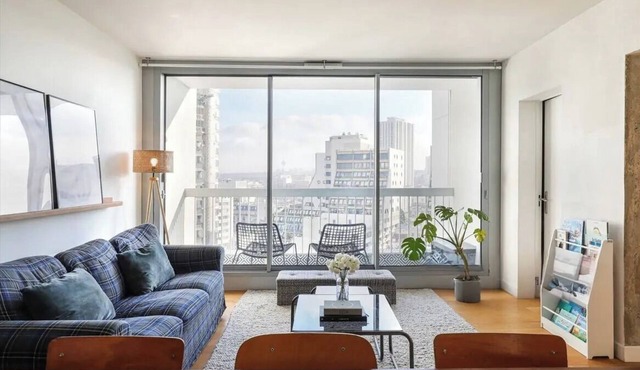 Nice big urban apartment in Paris, perfect for families, close to Quais de Seine