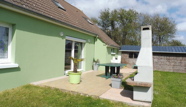 Nice house in UTAH BEACH - 4 to 8 persons, fenced garden