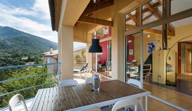 North Ventoux, luxurious Bastide, shared pool