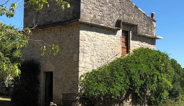 Old dovecote St Cirq Lapopie
