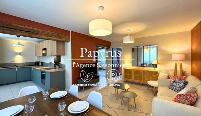 Papyrus - Village Center Apartment 4 Guests