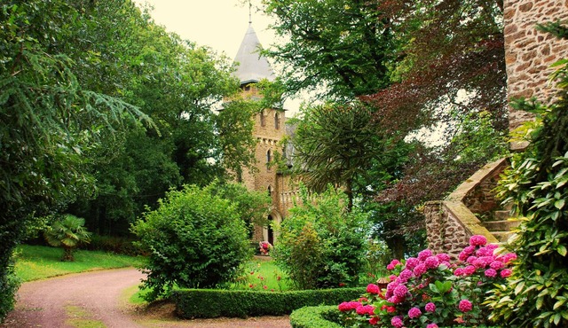 PEACE, PRIVACY AND HISTORY—ALL WRAPPED UP IN A MAGICAL SETTING