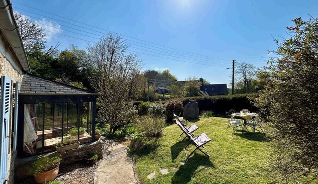 Peaceful Breton cottage for 4