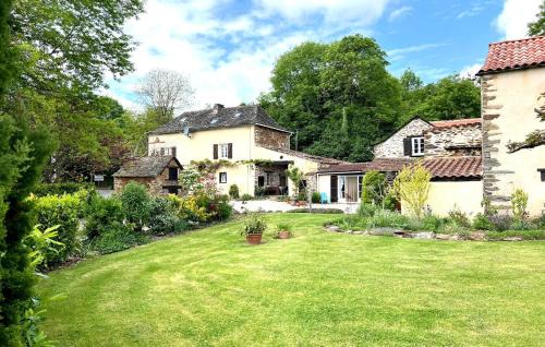 Pet Friendly Home In Jouqueviel