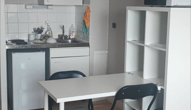 Petit Studio Simple et Calme