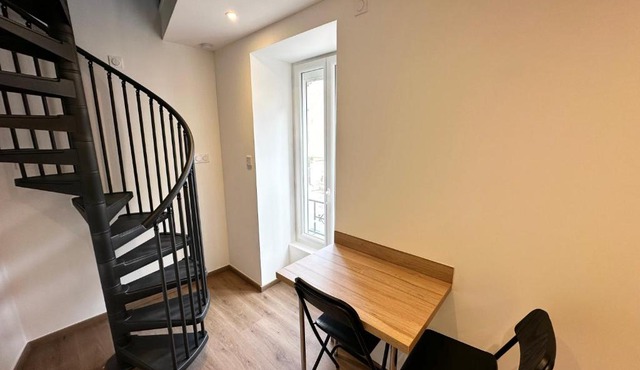 Place SAINT PAUL triplex 19m2