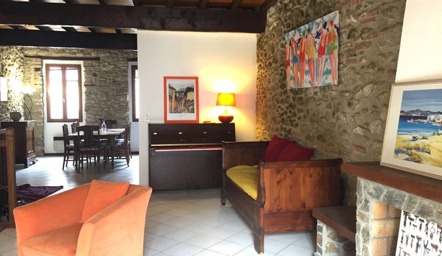 Pretty village house of character in Laroque des Albères