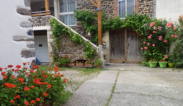Puy de Dôme -Lovely country gite near Billom and Cournon d'Auvergne