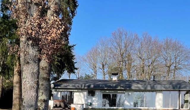 Quiet country house facing nature, 1 hour from Paris