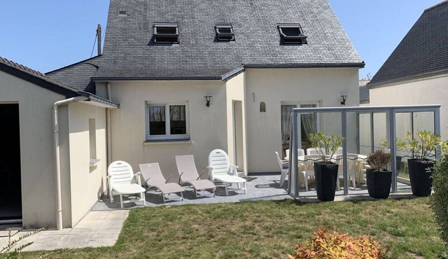 Quiet house, in a cul-de-sac, close to beaches and shops, St Pierre Quiberon