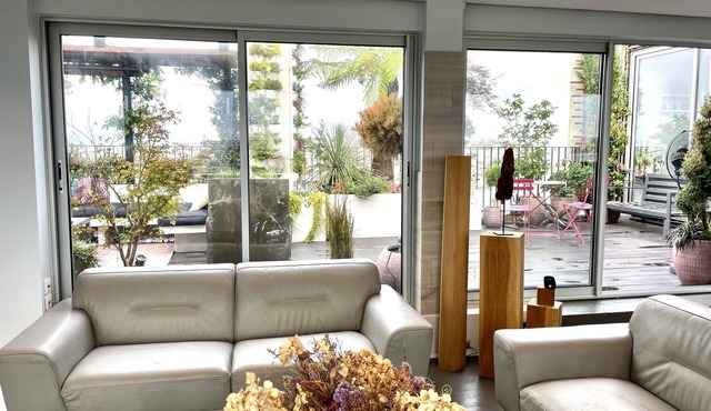 Rare: Rooftop terrace, 360° view on Paris
