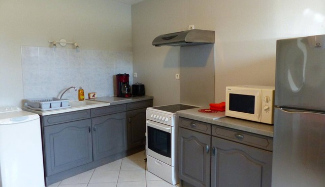 Renovated harvest house with WIFI and pets allowed