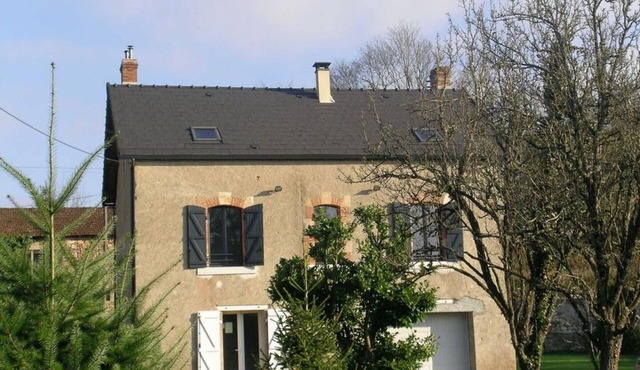 Renovated house near Tronçais forest, pets allowed