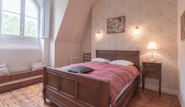 Room “Pyrenees at Château Habas” with Pool, Shared Terrace and Wi-Fi