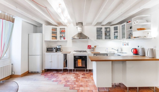 Self catering Apartment Conflans bord de Seine