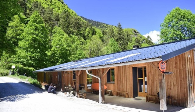 Skioura Holiday Home, Group Accommodation