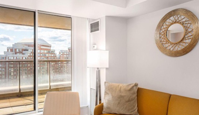 SkyView 2BR Plus Den Stunning Views Steps to SQ1 Mall in Mississauga