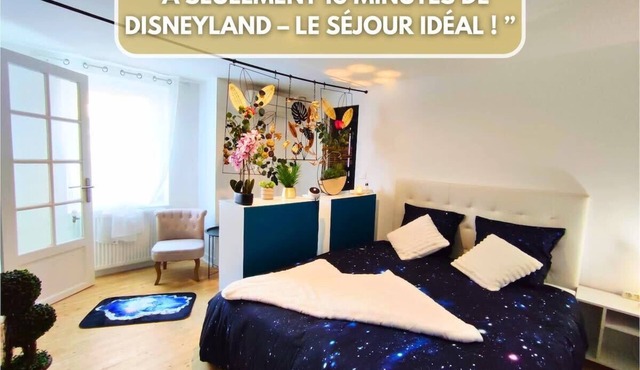 Space House & Surprise - Disneyland & Paris
