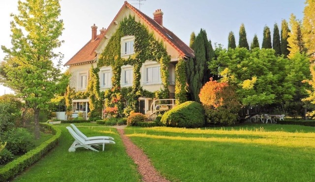 Spacious charming Villa * near Paris Disney. Countryside.Patio. Great comfort.
