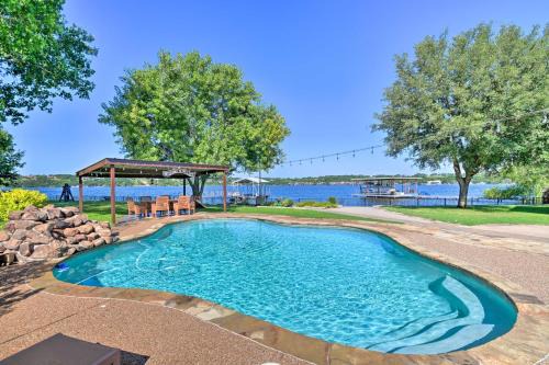 Spacious Granbury Home w/Lakefront Outdoor Oasis! in Granbury