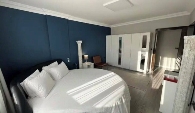 Spacious in Central; Beaches 500meters, 3Bedrooms + 1Living Room in liman