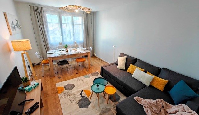 Spacious T4 with views of the Alps