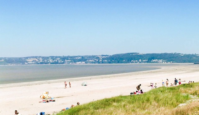 Start your excursions through Brittany in this charming holiday home.